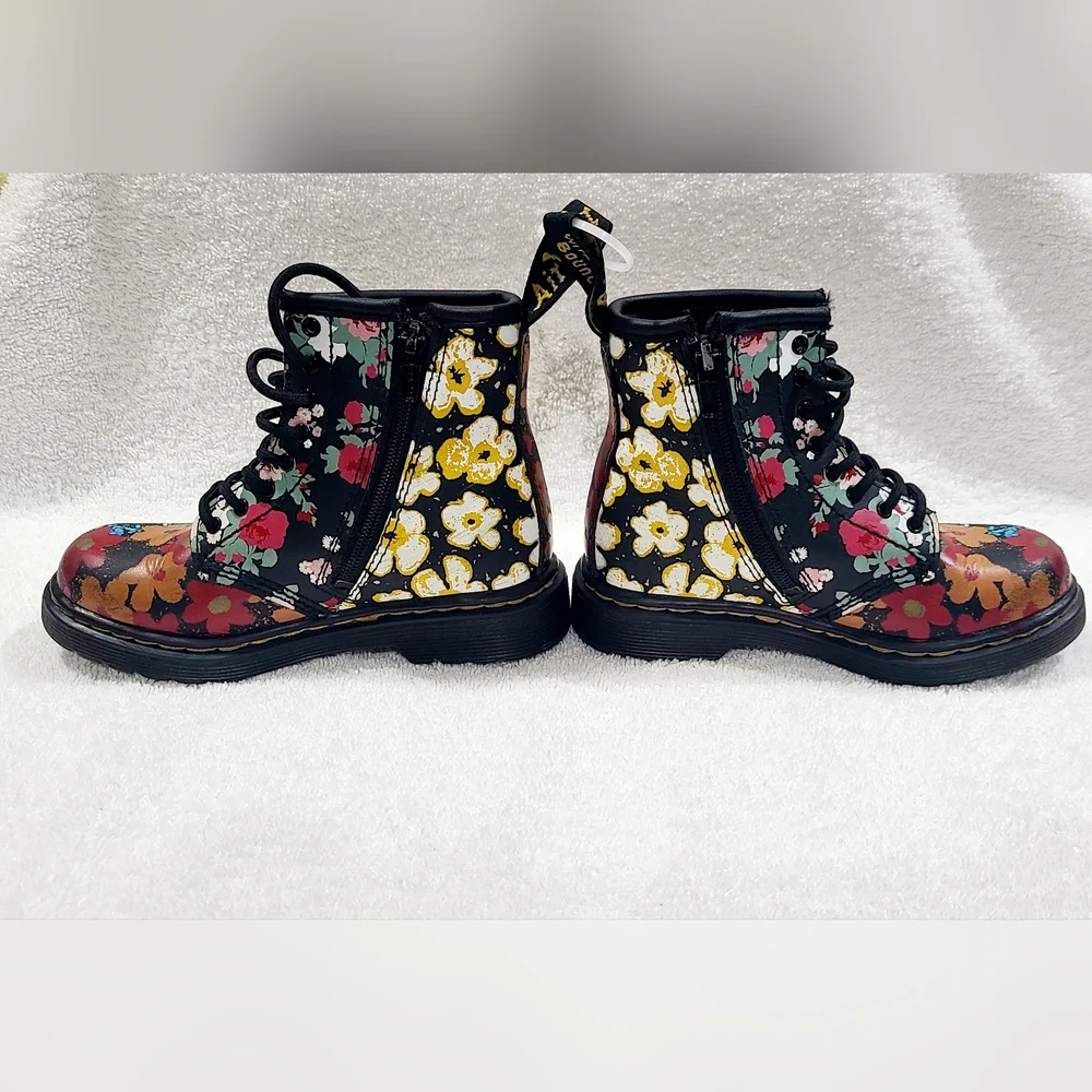 Dr. Martens Kids Floral Combat Boots in Black with Multicolor Flowers